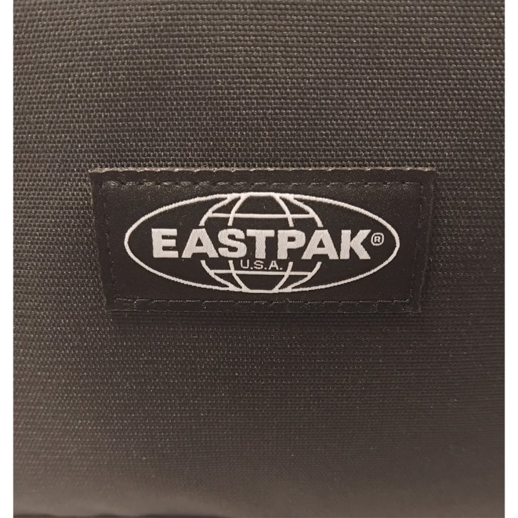 EASTPAK COURIER PRO CS black